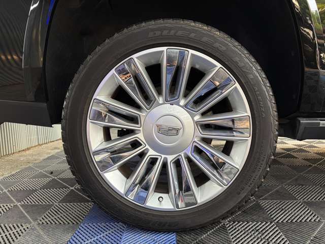 Cadillac エスカレード 12