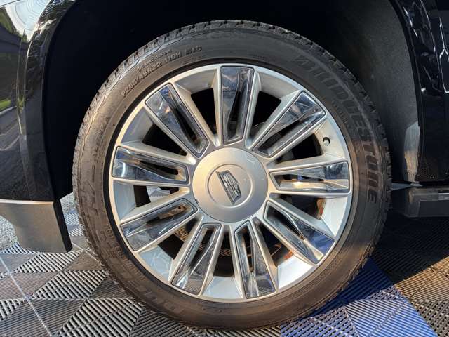 Cadillac エスカレード 9