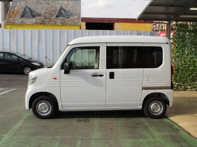 Honda N-VAN 11