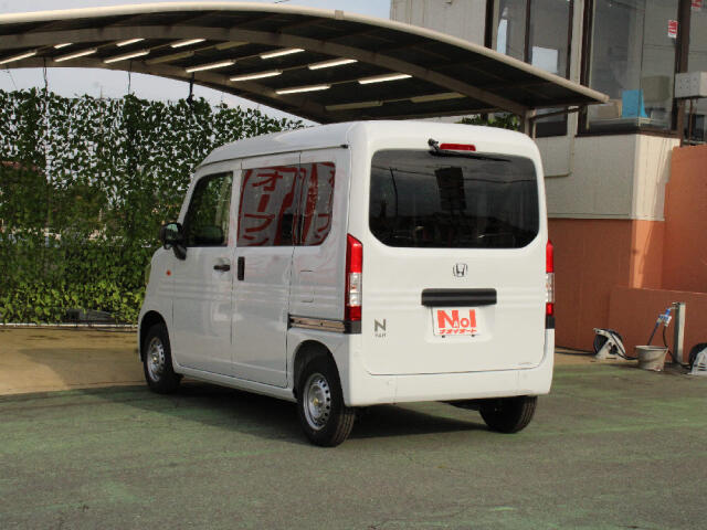 Honda N-VAN 10