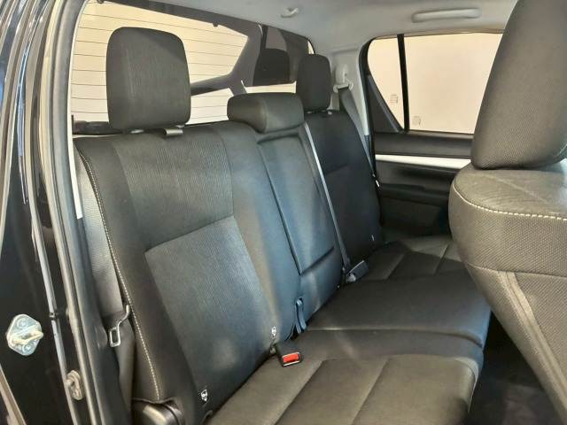 Toyota Hilux 12
