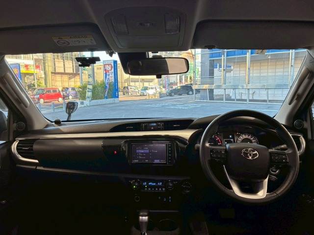 Toyota Hilux 3