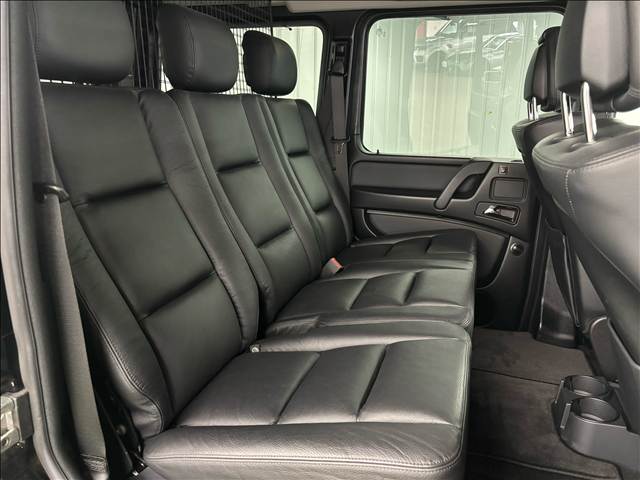 Mercedes-Benz G-Class 8