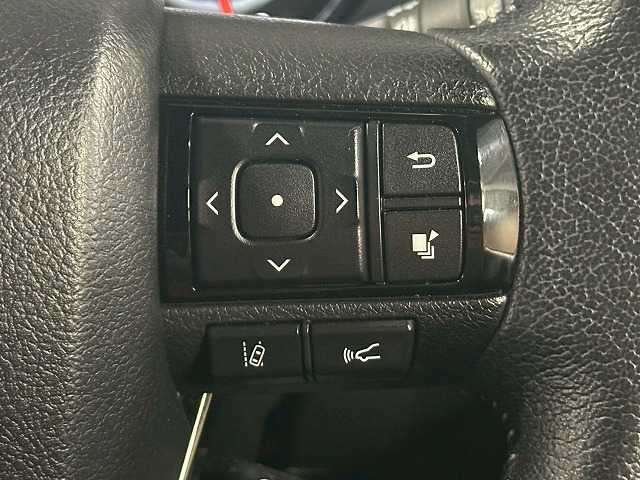 Toyota Hilux 7