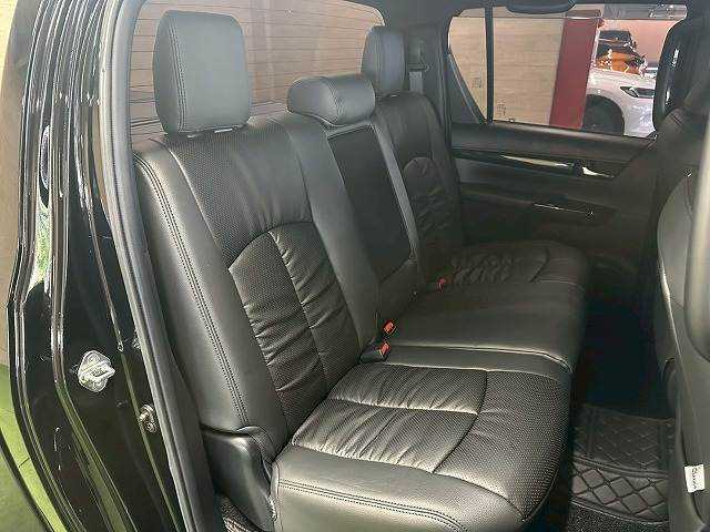 Toyota Hilux 10