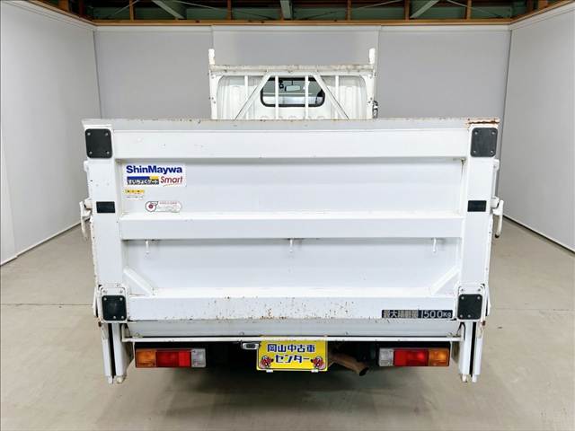 Mitsubishi Fuso Canter 5
