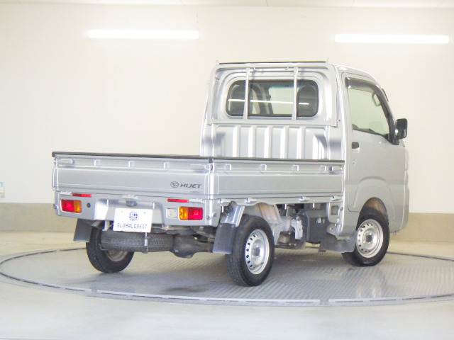Daihatsu Hijet Truck 2