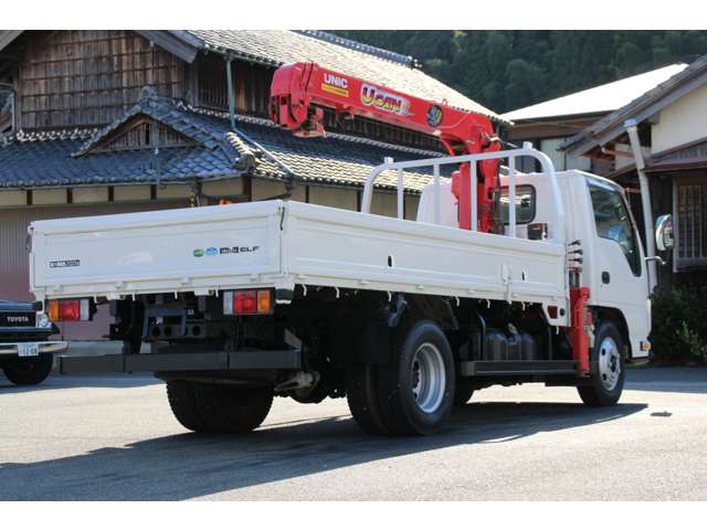 Isuzu Elf 11