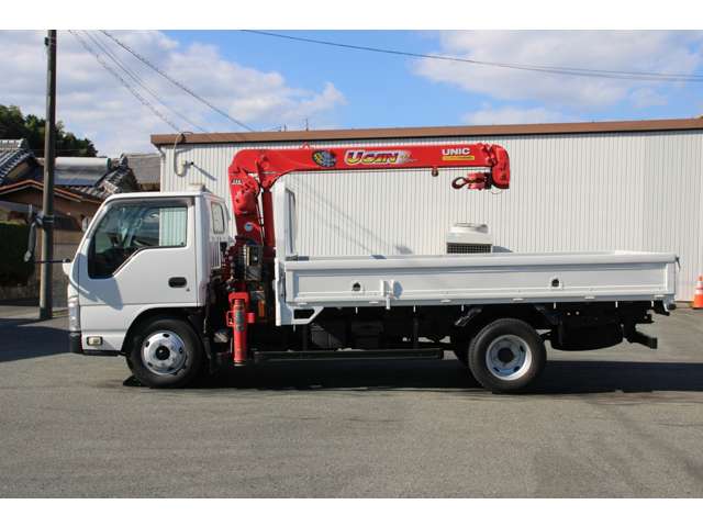 Isuzu Elf 8