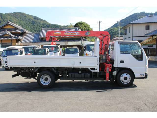 Isuzu Elf 9