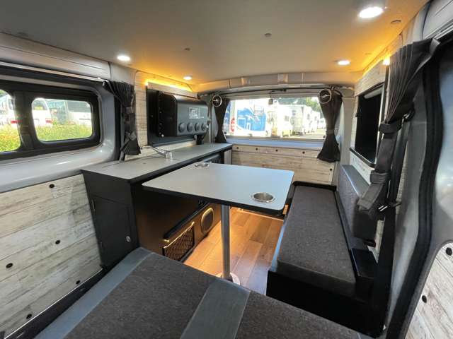 Nissan NV200 Vanette Van 4