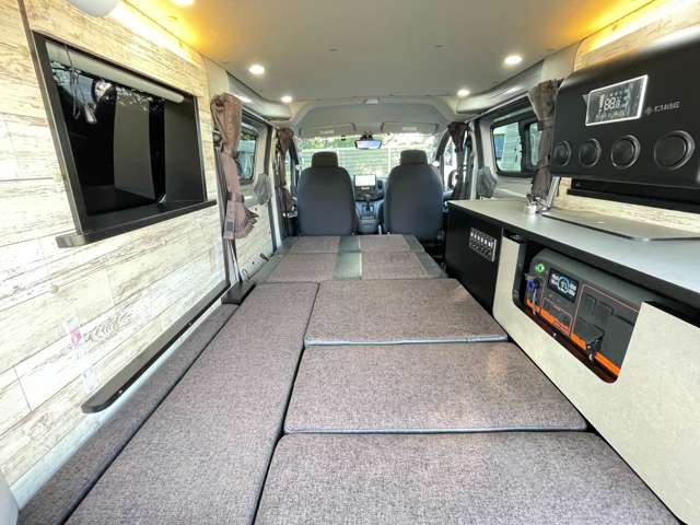 Nissan NV200 Vanette Van 7