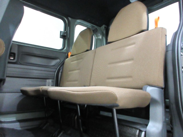 Honda N-VAN 11