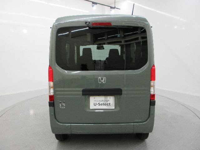 Honda N-VAN 9