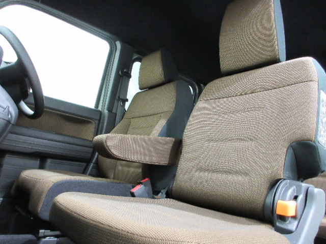 Honda N-VAN 10