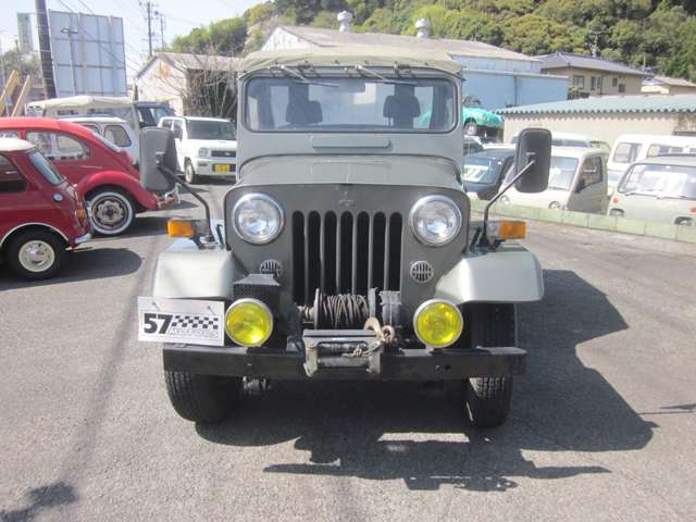 Mitsubishi Jeep 2