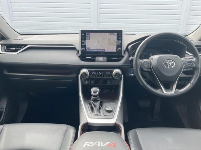 Toyota RAV4 2