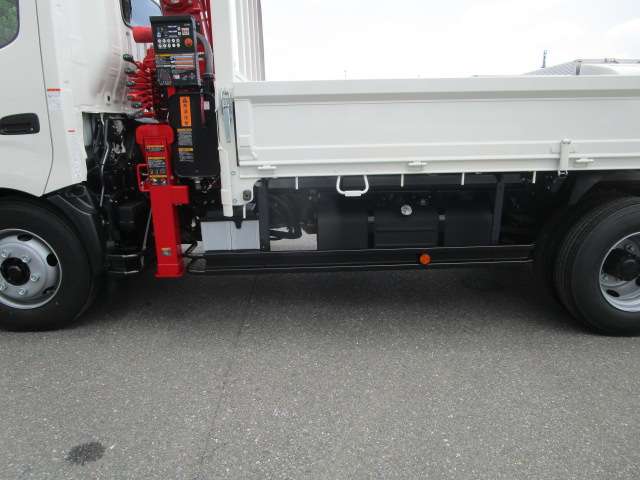 Hino Dutro 6