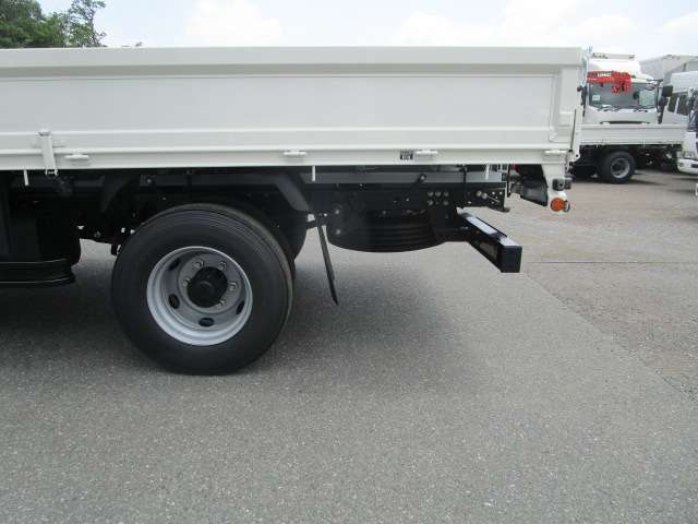 Hino Dutro 7