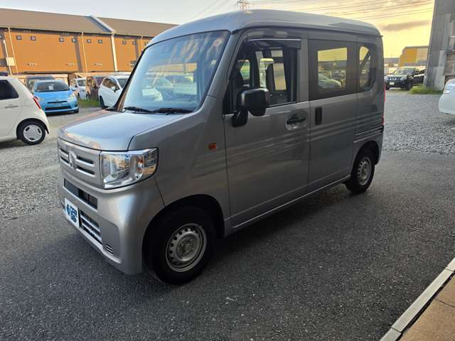 Honda N-VAN 10
