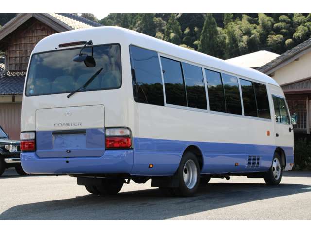 Toyota Coaster 11