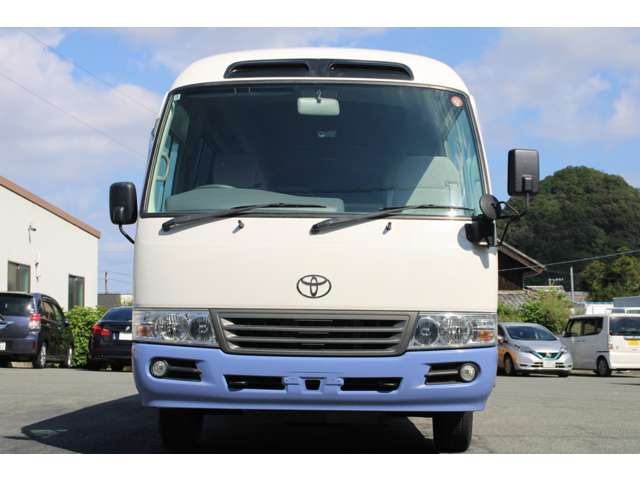 Toyota Coaster 4
