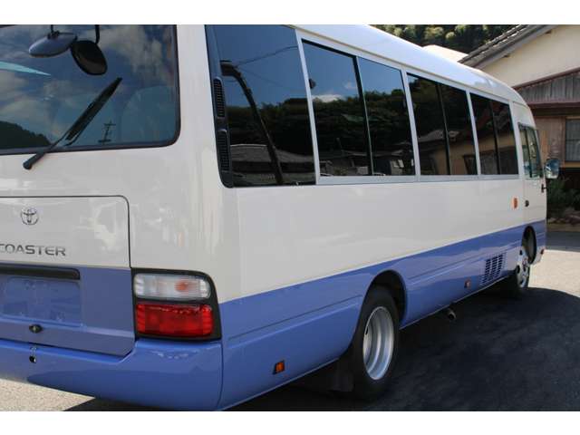 Toyota Coaster 7