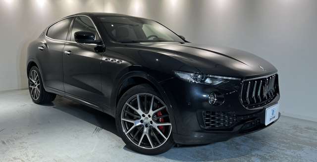 Maserati Levante 11