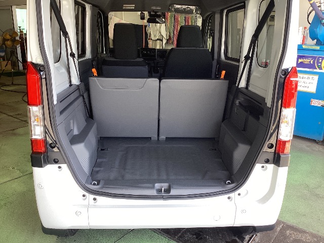 Honda N-VAN 9