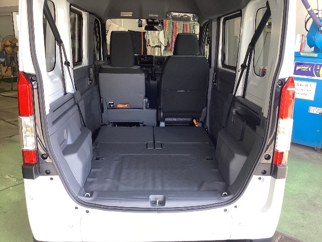 Honda N-VAN 10