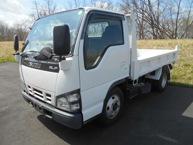 Isuzu Elf 4