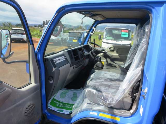 Isuzu Elf 11