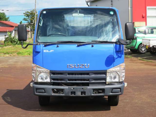 Isuzu Elf 2