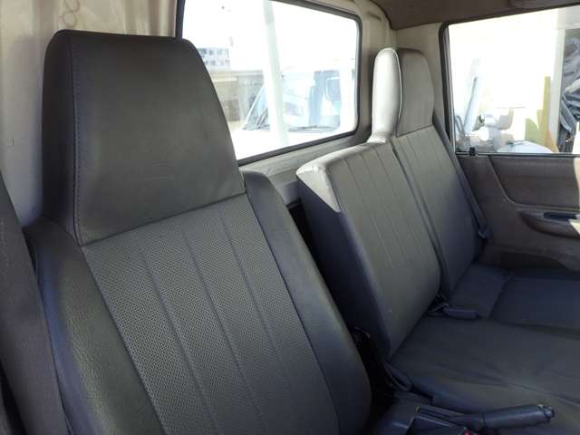 Mazda Bongo Truck 8