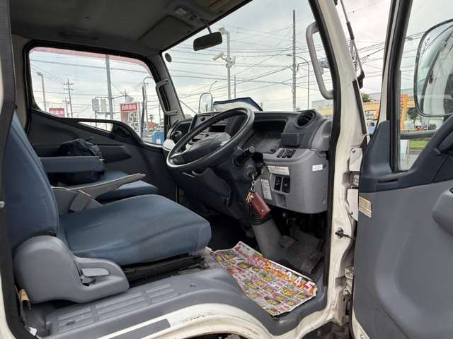 Mitsubishi Fuso Canter 11
