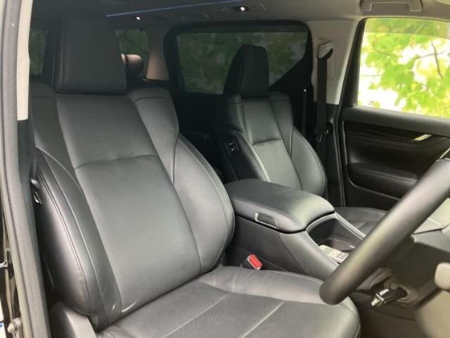 Toyota Alphard 2