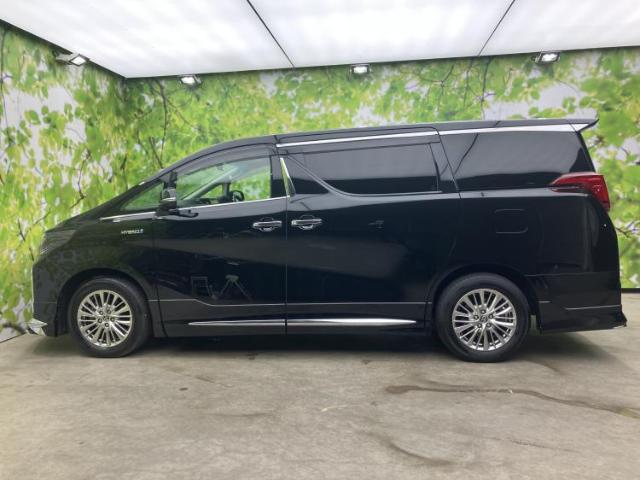 Toyota Alphard 5