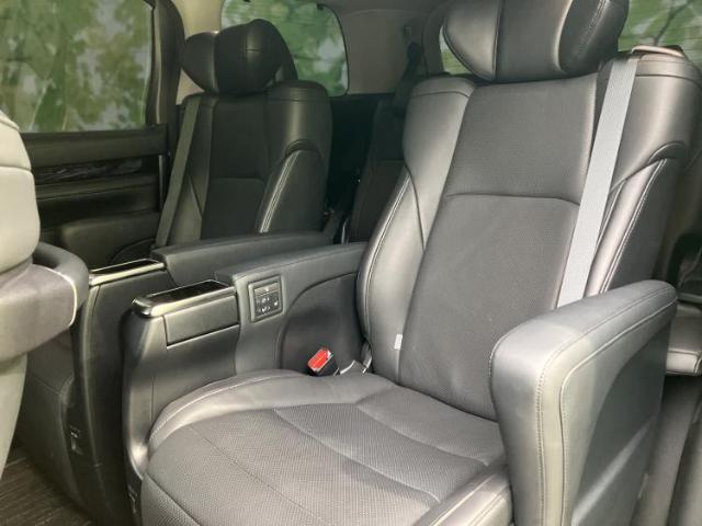 Toyota Alphard 10