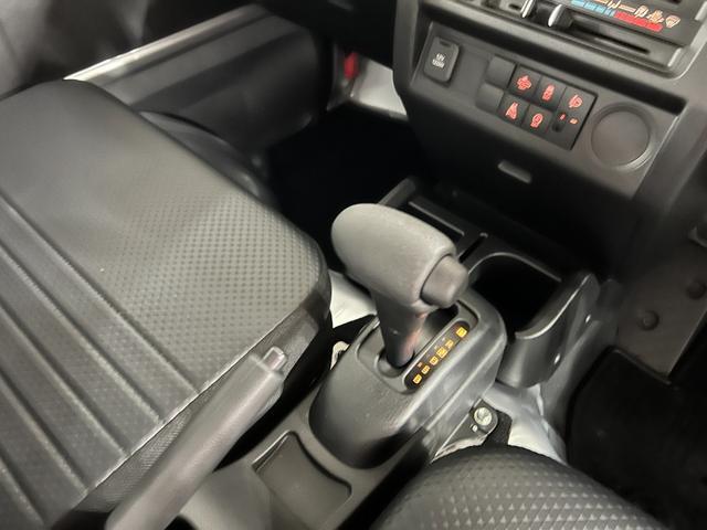 Daihatsu Hijet Truck 6