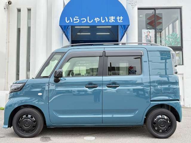 Suzuki Spacia Base 11