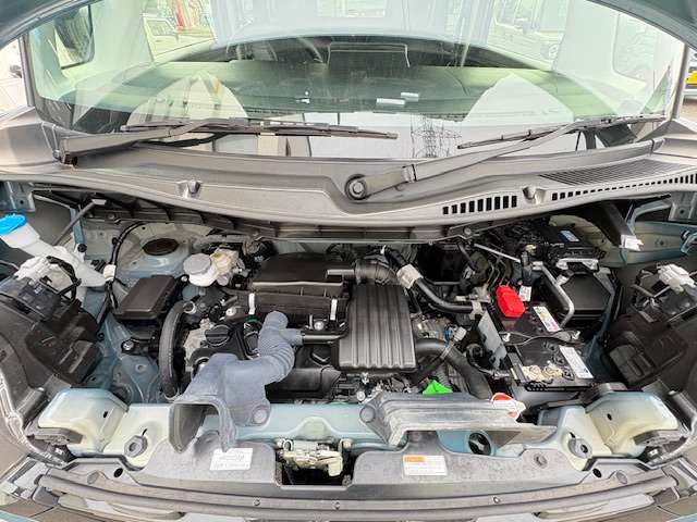Suzuki Spacia Base 6