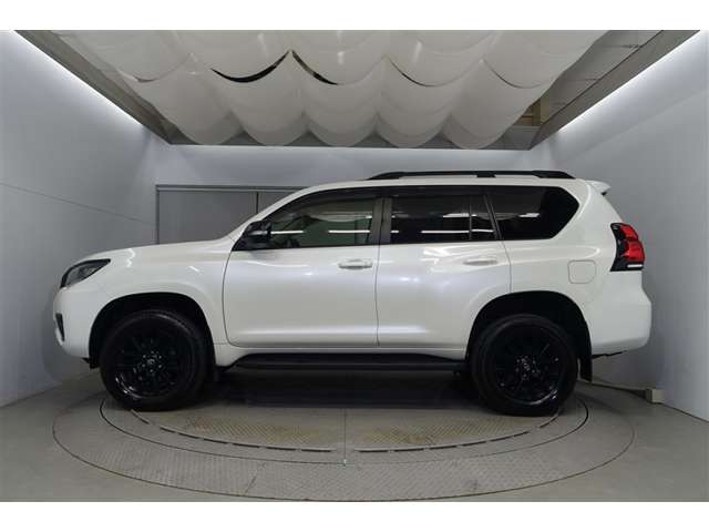 Toyota Land Cruiser Prado 2