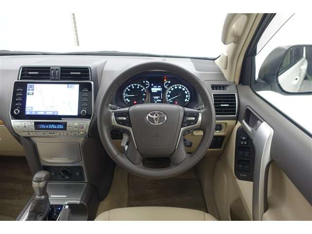 Toyota Land Cruiser Prado 4