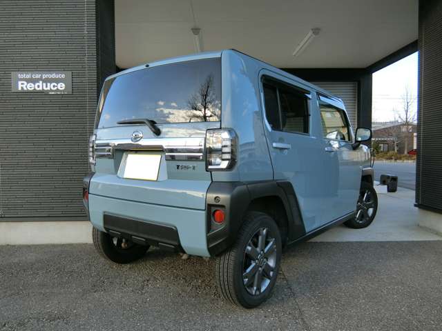 Daihatsu Taft 2