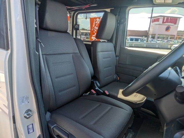 Honda N-VAN 9