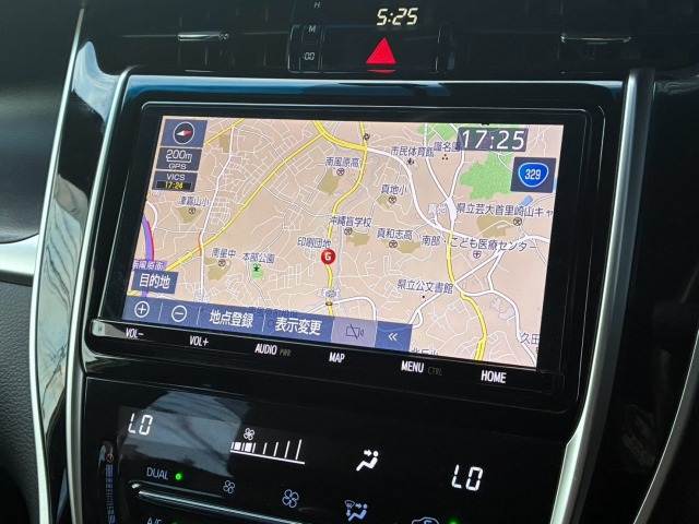 Toyota Harrier 3