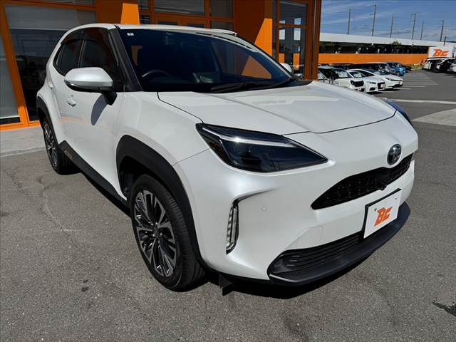 Toyota Yaris Cross 8