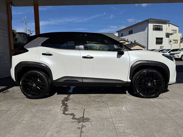 Toyota Yaris Cross 10