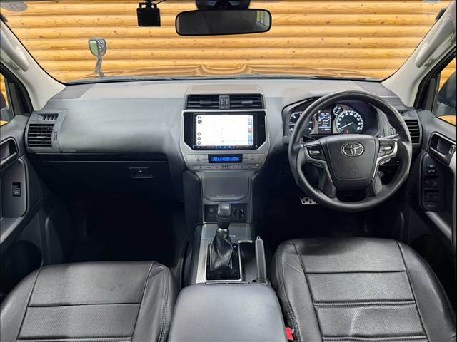 Toyota Land Cruiser Prado 2