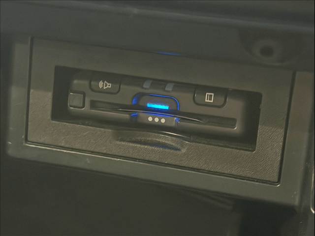 Toyota Land Cruiser Prado 9